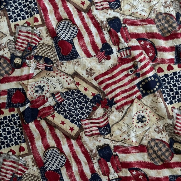 Americana God Bless America Square Lightweight Tablecloth Sz 43X43” Cotton Blend - Picture 2 of 2